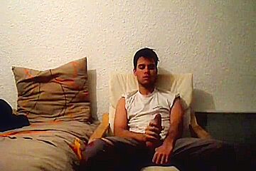 student 18+ Jerking Off His Big Cock In The Dark