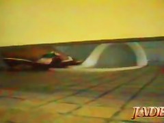 teen 18+ amateur staying in toilet cabin and masturbating on cam