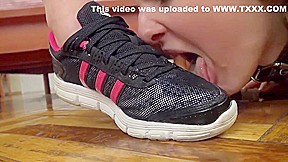 under girls feet - slut licks her mistress's feet