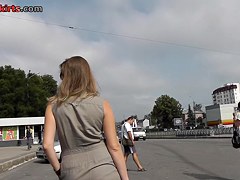 upskirt of the cutie in hawt belt