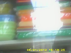 vecinita en la bodega